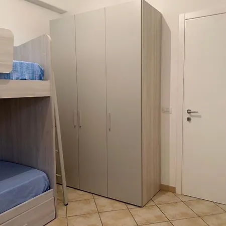 Apartment Holiday Nomina *